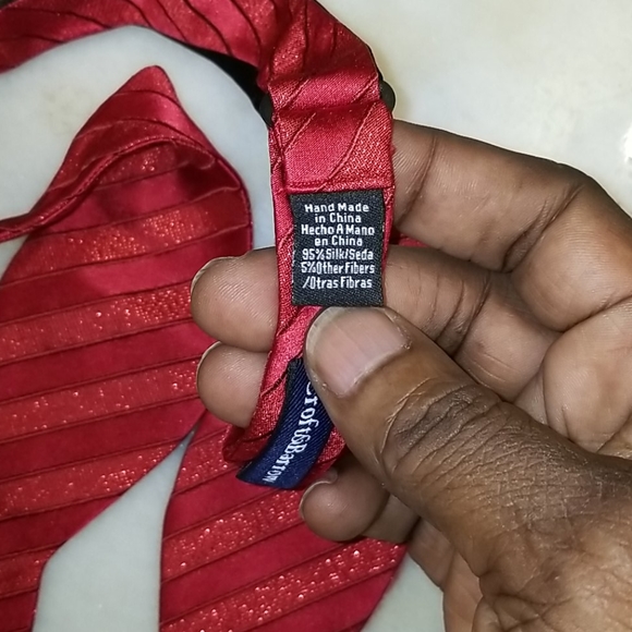 CROFT AND BARROW SELF TIE BOWTIE - Picture 2 of 2